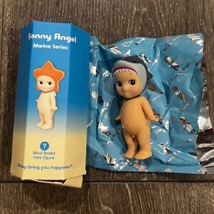 Brand NEW Sonny Angel Marine series - shark